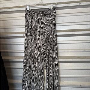 Zac & Rachel Monochrome Zigzag Wide Leg Pants